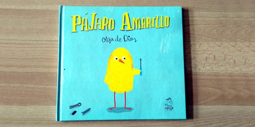 pájaro amarillo